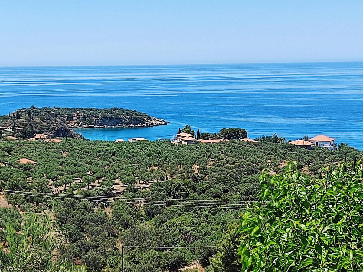 Athina'S Stone House In Kardamyli Villa Kültér fotó