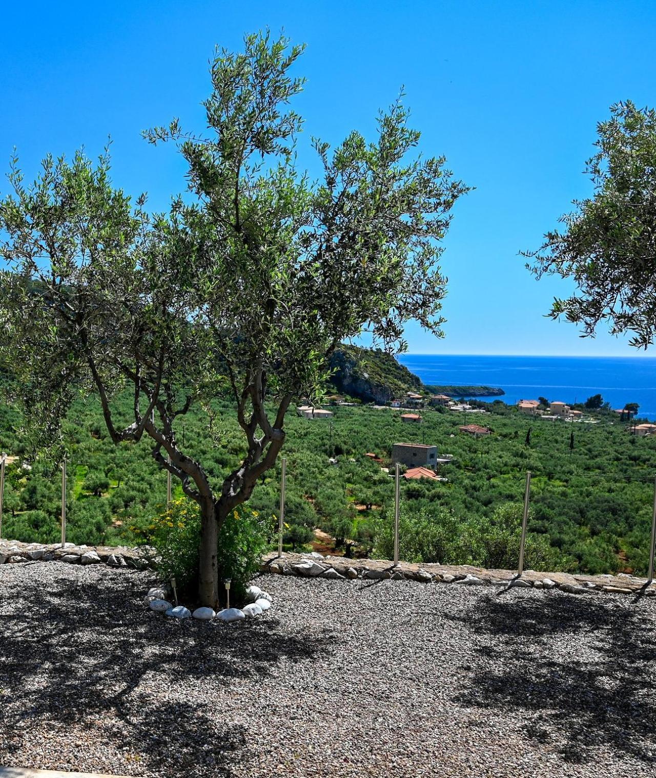 Athina'S Stone House In Kardamyli Villa Kültér fotó